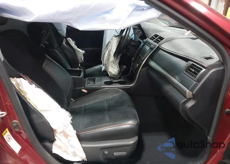 2016 Toyota Camry Xse z USA, uszkodzony, nr VIN 4T1BF1FKXGU592687